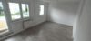helle Etagenwohnung mit Balkon - Wohnzimmer